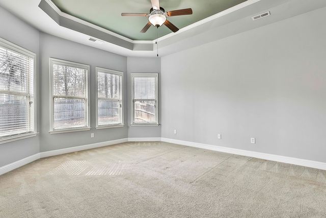 15 Mossy Rock Court, Newnan, GA 30265