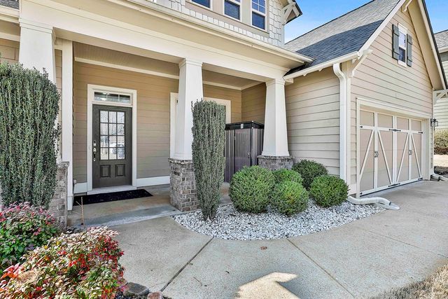 15 Mossy Rock Court, Newnan, GA 30265