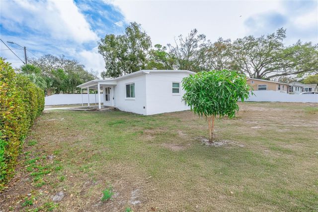 831 WOODLAWN STREET, Clearwater, FL 33756