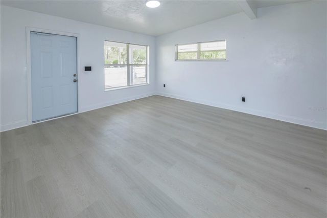 831 WOODLAWN STREET, Clearwater, FL 33756