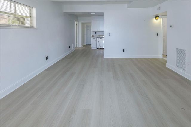 831 WOODLAWN STREET, Clearwater, FL 33756