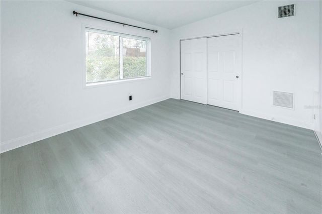 831 WOODLAWN STREET, Clearwater, FL 33756