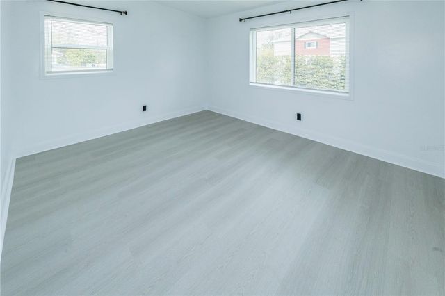 831 WOODLAWN STREET, Clearwater, FL 33756