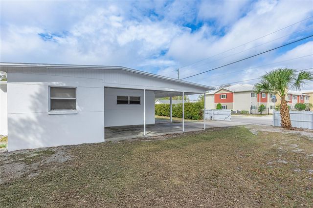 831 WOODLAWN STREET, Clearwater, FL 33756