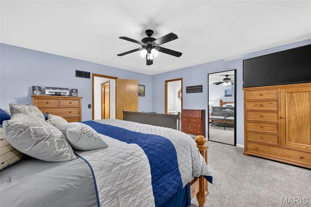 1441 Woodstone Drive, St Charles, MO 63304
