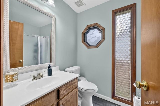 1441 Woodstone Drive, St Charles, MO 63304