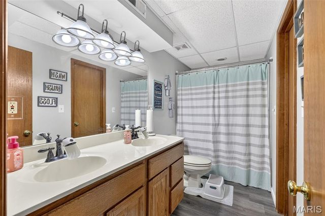 1441 Woodstone Drive, St Charles, MO 63304
