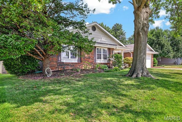 1441 Woodstone Drive, St Charles, MO 63304