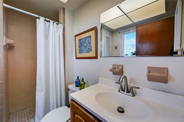 898 BAYSHORE DRIVE, Terra Ceia, FL 34250