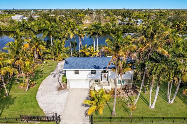 898 BAYSHORE DRIVE, Terra Ceia, FL 34250