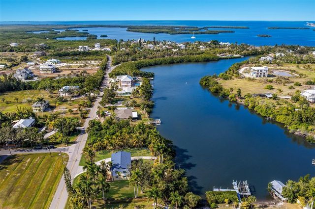 898 BAYSHORE DRIVE, Terra Ceia, FL 34250