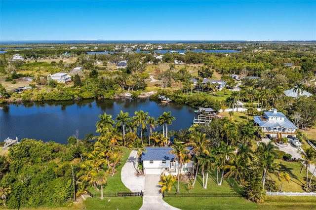 898 BAYSHORE DRIVE, Terra Ceia, FL 34250