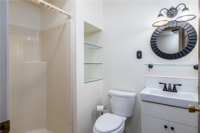 850 S Main St 108, South Strabane, PA 15301