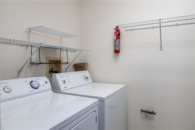 850 S Main St 108, South Strabane, PA 15301