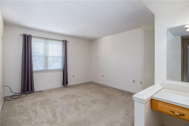 850 S Main St 108, South Strabane, PA 15301