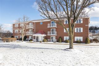 850 S Main St 108, South Strabane, PA 15301