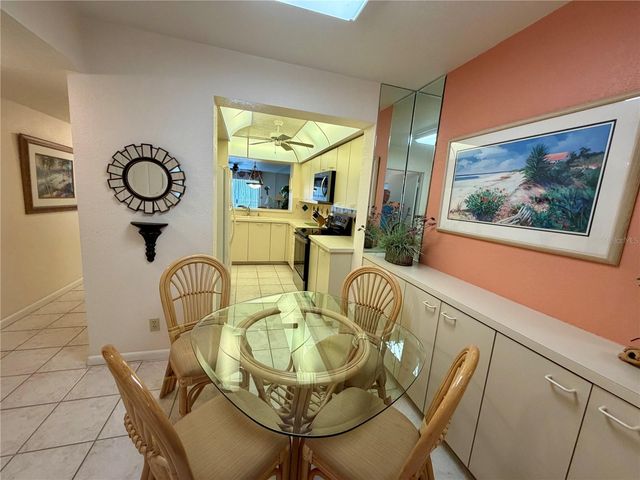 5701 BAHIA DEL MAR CIRCLE 407, St Petersburg, FL 33715