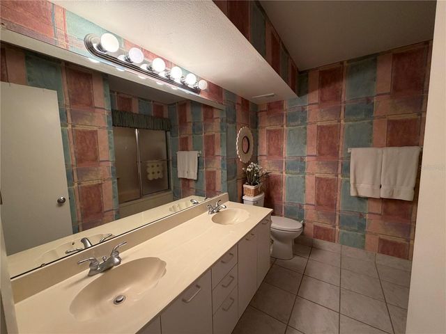 5701 BAHIA DEL MAR CIRCLE 407, St Petersburg, FL 33715