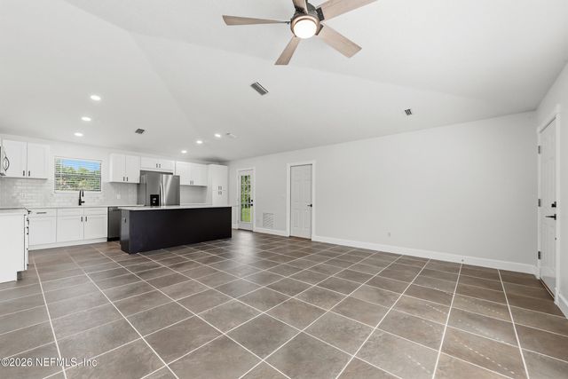 3095 GOOSE CREEK Lane, Green Cove Springs, FL 32043