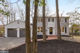 1004 SWALLOW DR, Cherry Hill, NJ 08003