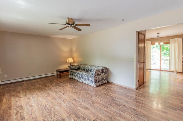 1205 NEENAH STREET, New London, WI 54961