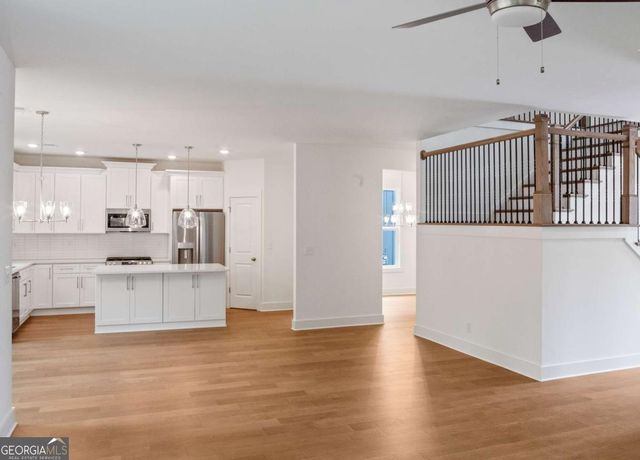 2432 Whites Ridge, Decatur, GA 30034