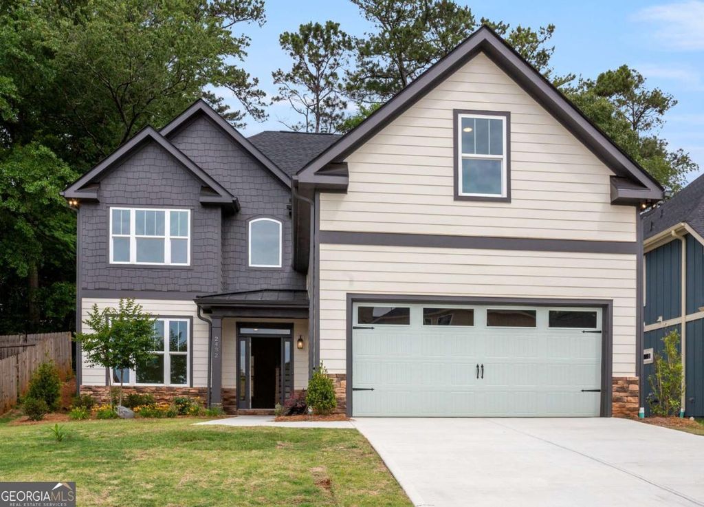 2432 Whites Ridge, Decatur, GA 30034