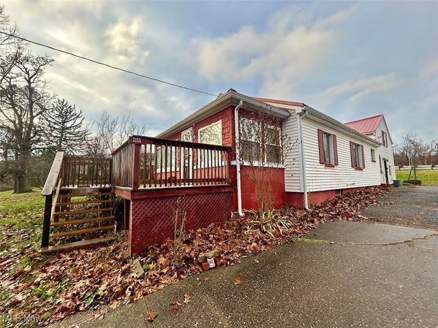120 Carson Lane, Little Hocking, OH 45742