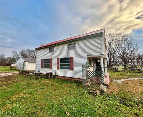120 Carson Lane, Little Hocking, OH 45742