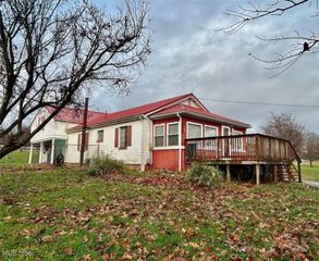 120 Carson Lane, Little Hocking, OH 45742