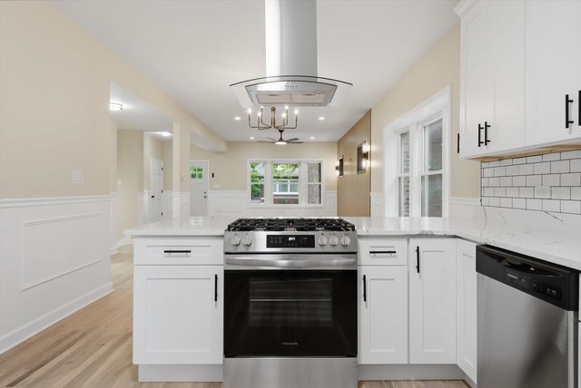 8044 S MAY Street, Chicago, IL 60620