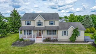 16 Jared Court, Slate Hill, NY 10973