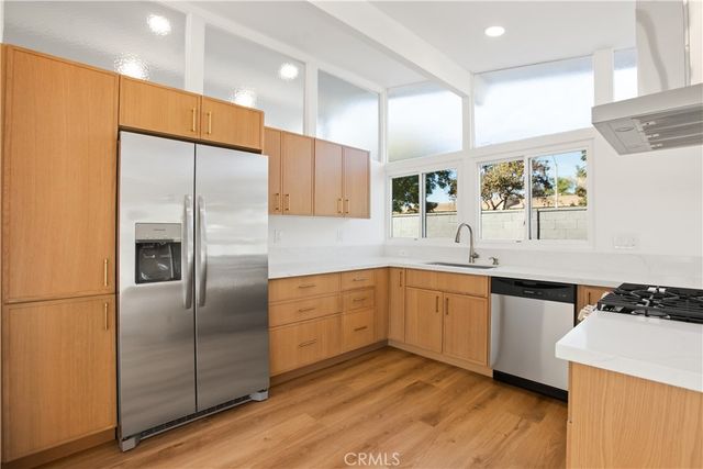 108 S Level, Anaheim, CA 92804