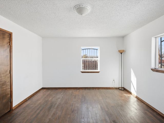 514 Roman Drive E, Espanola, NM 87532