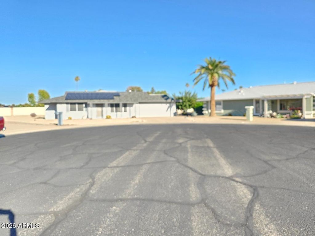 19009 N 99TH Drive, Sun City, AZ 85373 — photo 2