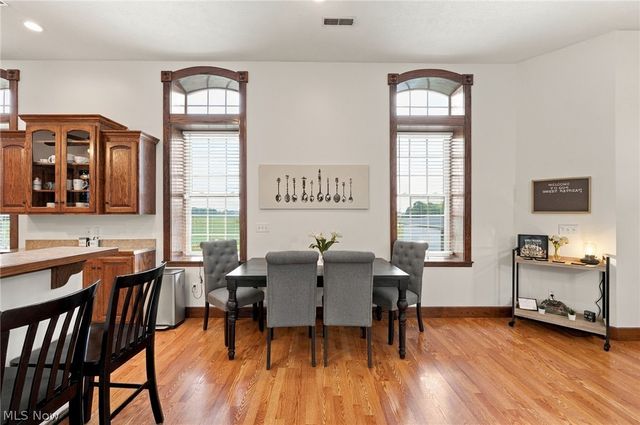 42764 Russia Road, Elyria, OH 44035