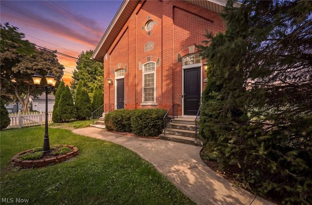42764 Russia Road, Elyria, OH 44035