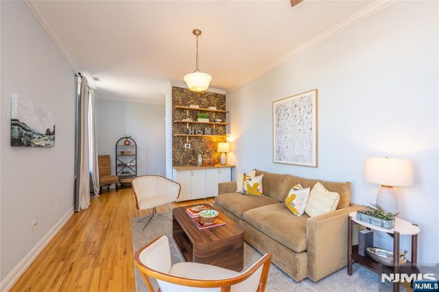 295 Bloomfield Avenue C0007, Montclair, NJ 07042