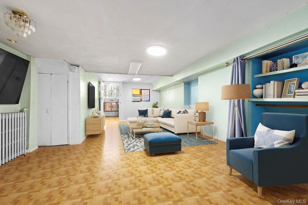 3057 14th Street, Astoria, NY 11102