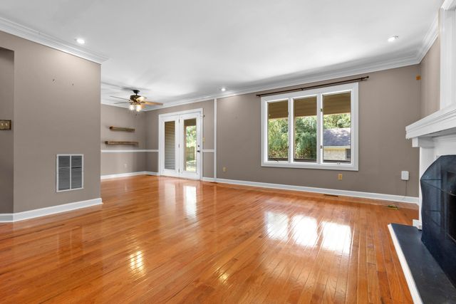 57 Sandbar Lane, Frankfort, KY 40601