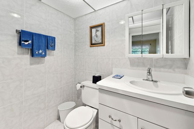 192 Monaco D, Delray Beach, FL 33446