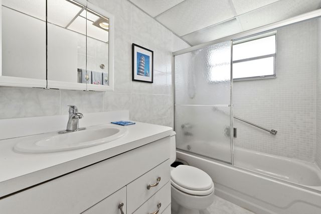 192 Monaco D, Delray Beach, FL 33446