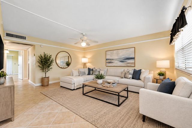 192 Monaco D, Delray Beach, FL 33446