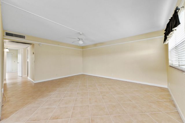 192 Monaco D, Delray Beach, FL 33446