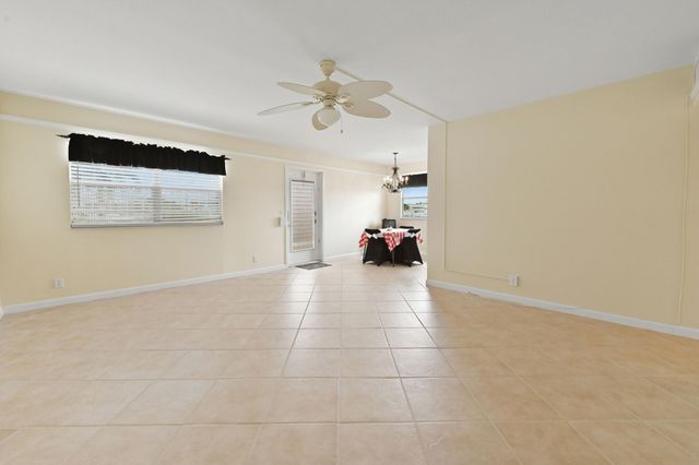 192 Monaco D, Delray Beach, FL 33446