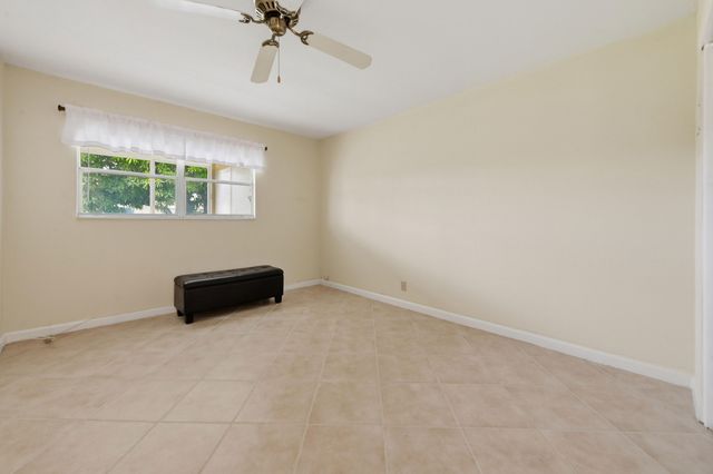 192 Monaco D, Delray Beach, FL 33446