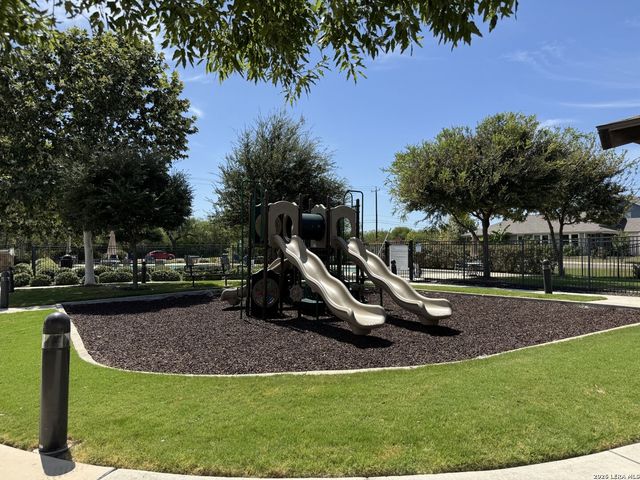 11603 TROUBADOUR TRL, San Antonio, TX 78245