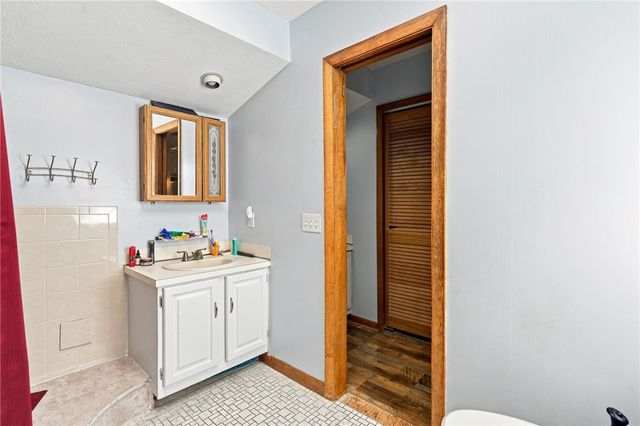 9 Eastgate Drive, Coventry, RI 02816