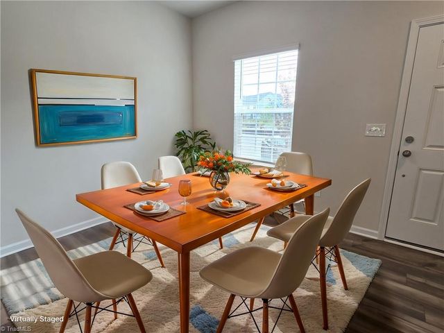 3156 Fall Hills Drive, Winston-salem, NC 27103
