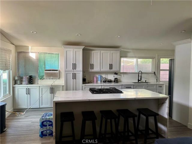 2128 W Larkspur, Orange, CA 92868